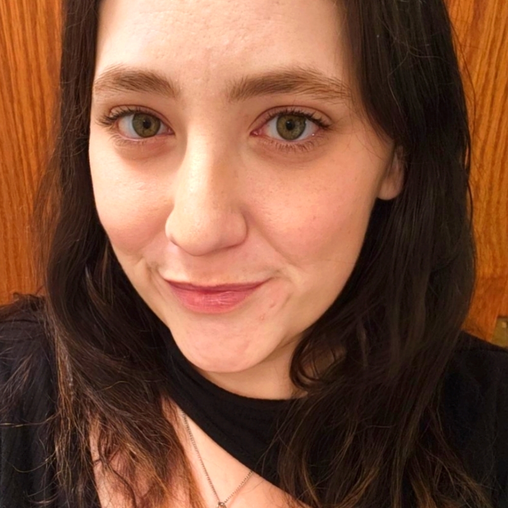Meet your Posher, Rebecca